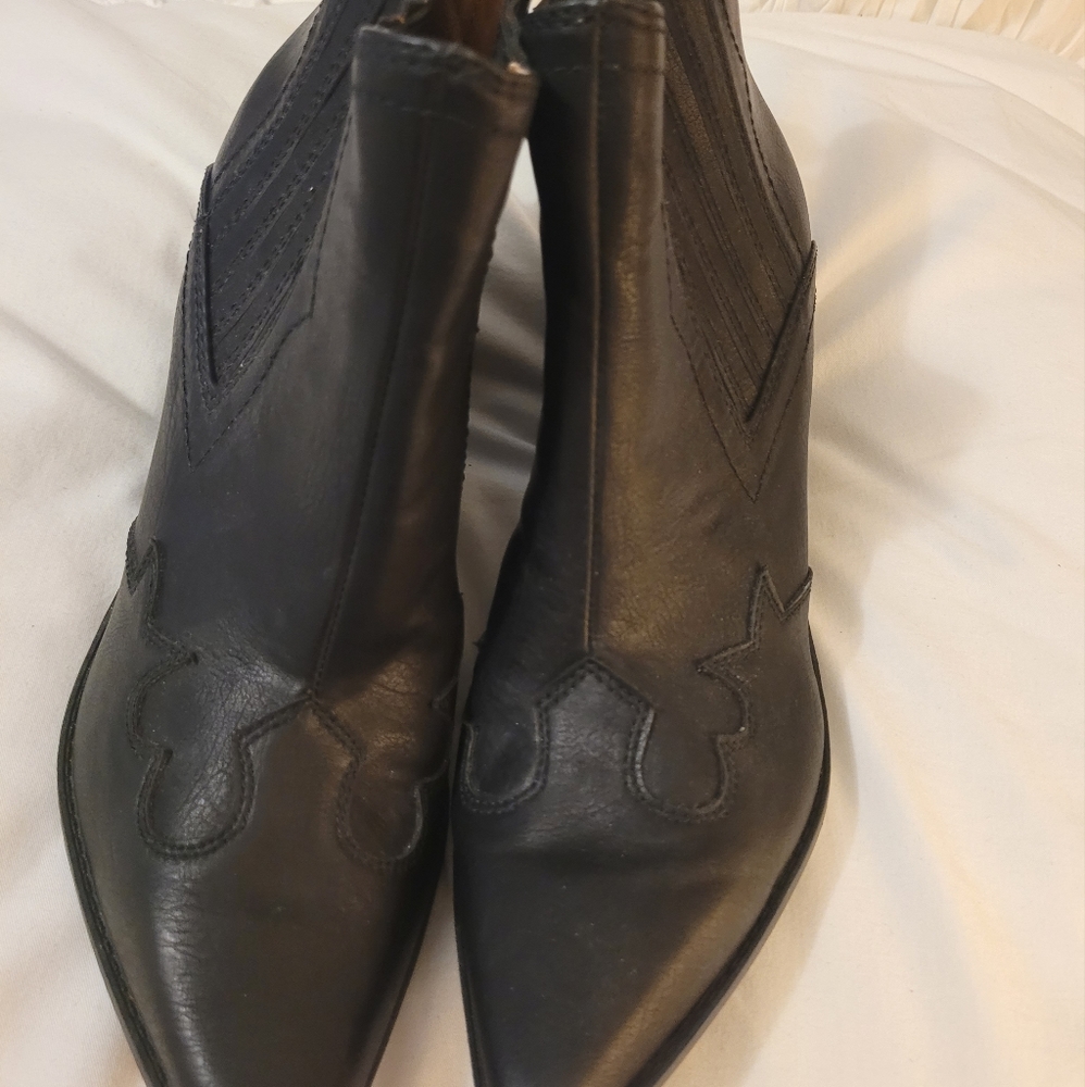 New Cowboy Bootie